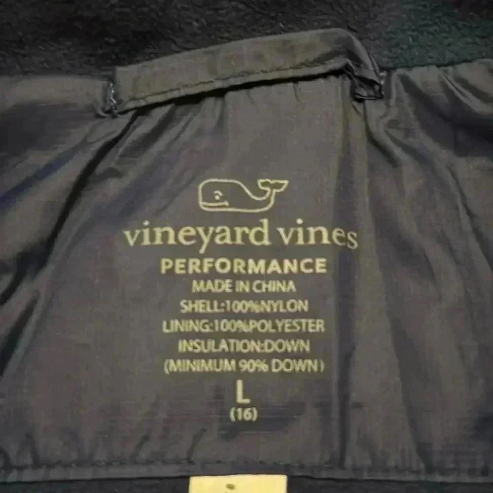 Boys Vineyard Vines Navy Blue Vest - Picture 4 of 4